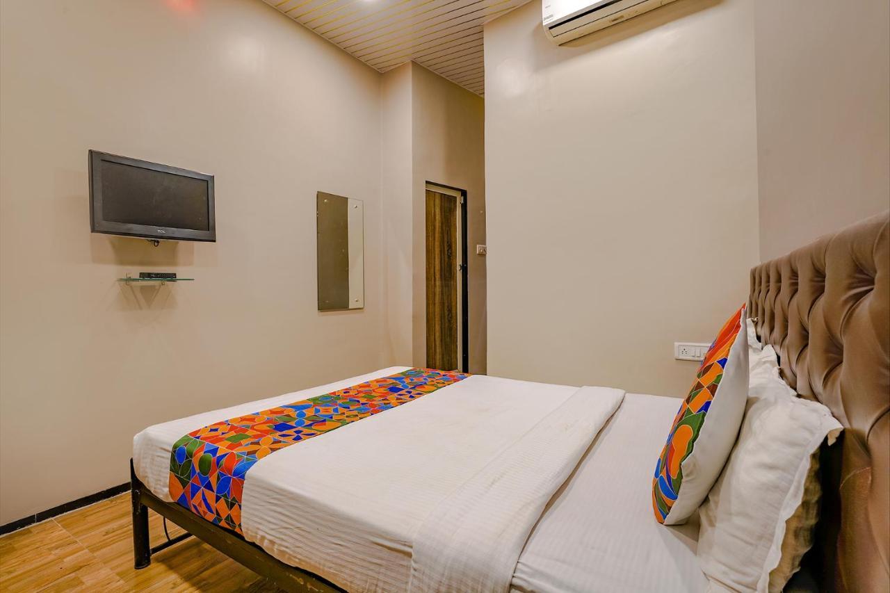 Fabexpress Comfort Stay - Nr Mumbai International Airport Exterior foto