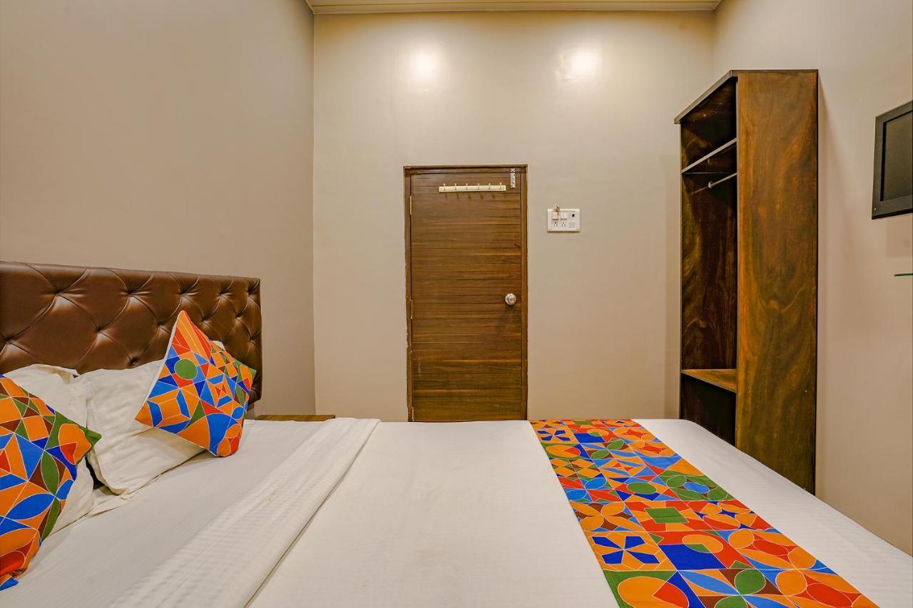 Fabexpress Comfort Stay - Nr Mumbai International Airport Exterior foto