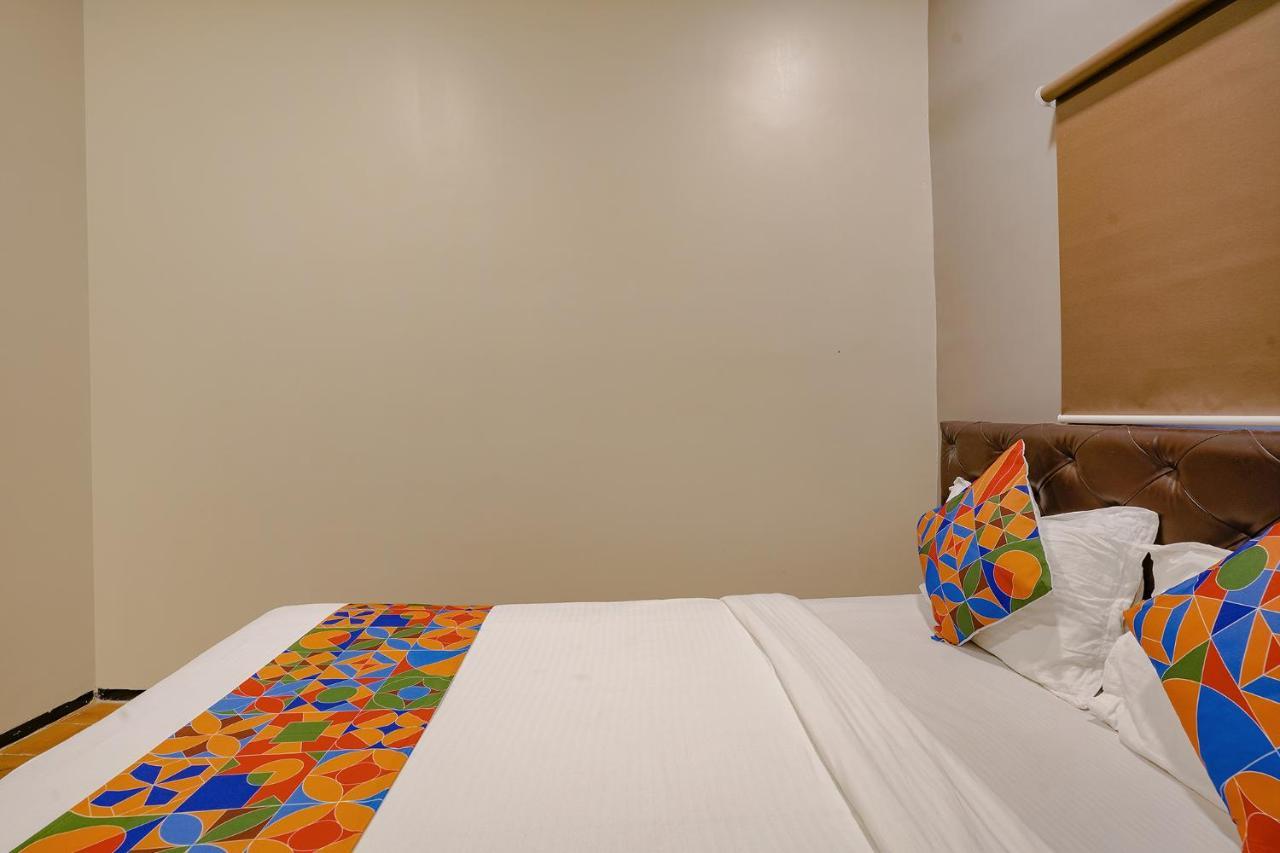 Fabexpress Comfort Stay - Nr Mumbai International Airport Exterior foto